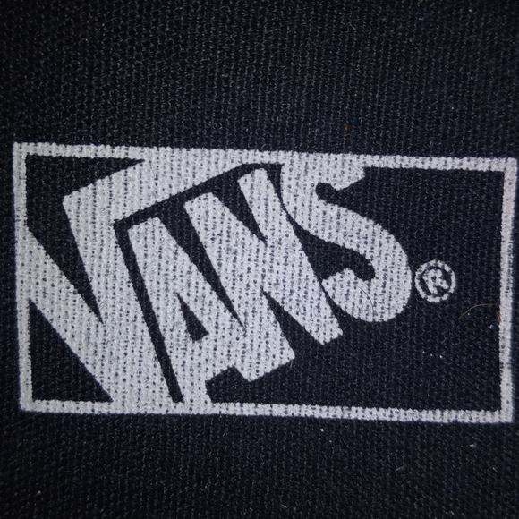 (Canvas) Black/Gum Vans - Picture 3 of 4